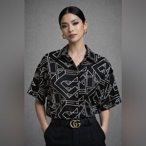 Lauren by Ralph Lauren Geometric Flutter Sleeve Blouse, size small